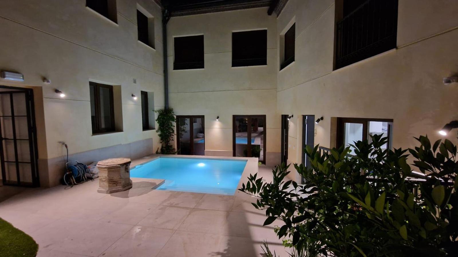Апартаменти Apartamento En Toledo Bagu Екстер'єр фото