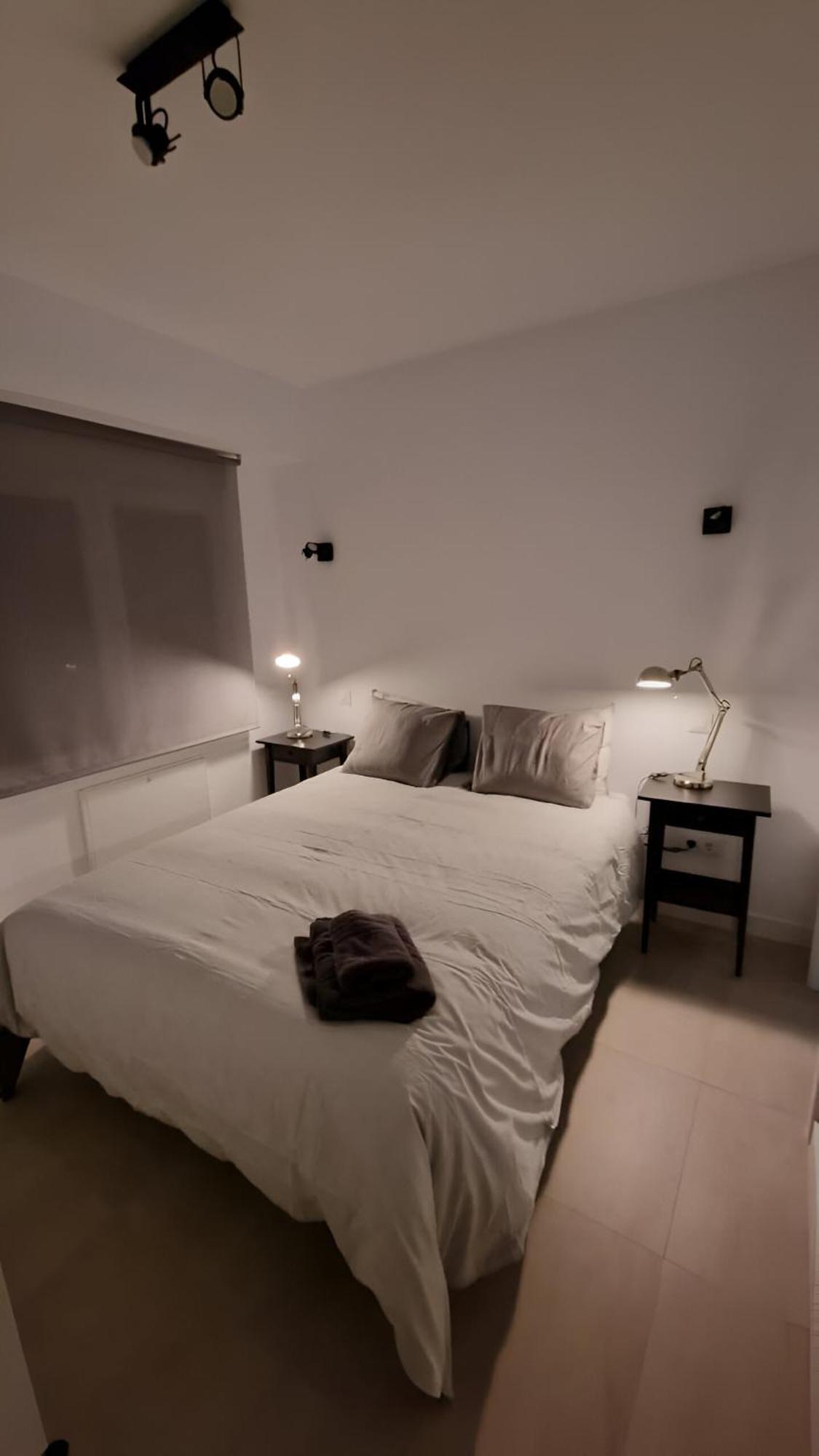 Апартаменти Apartamento En Toledo Bagu Екстер'єр фото